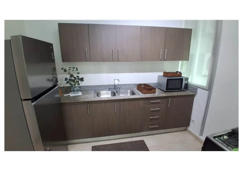 Bella Vista,Alquiler apartamento amoblado de 3 recamaras - 4