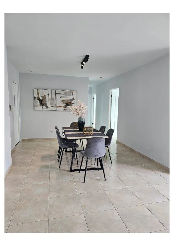 Bella Vista,Alquiler apartamento amoblado de 3 recamaras - 3