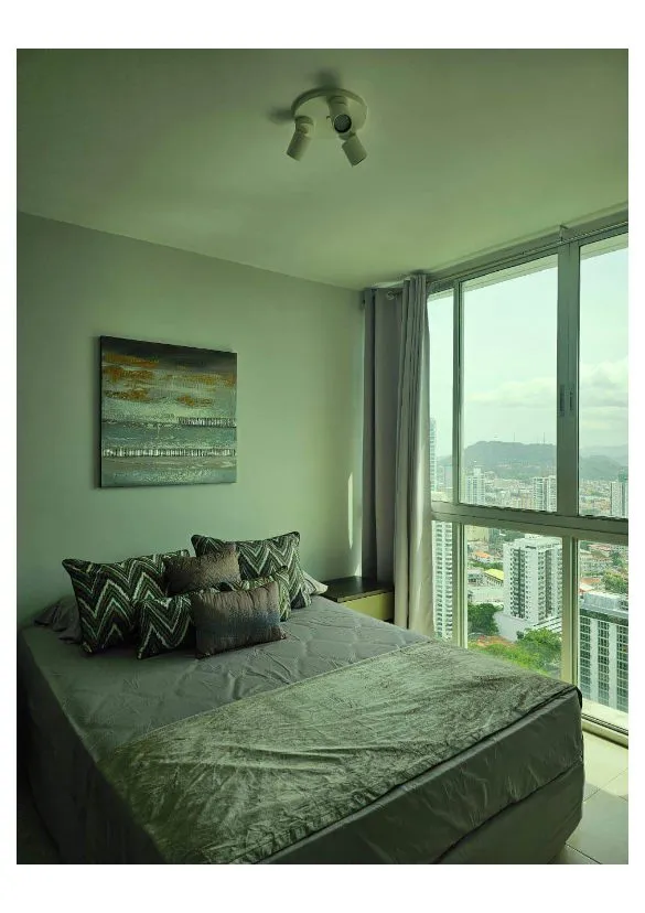 Bella Vista,Alquiler apartamento amoblado de 3 recamaras - 9