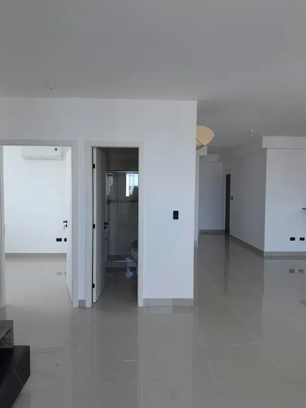 San Francisco, VENTA apartamento con vista al Parque Omar. — foto 7
