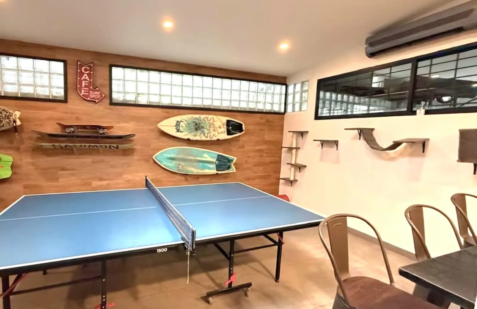EN VENTA | CASA COMPLETAMENTE REMODELADA Y AMOBLADA EN EL CENTRO DE LA CIUDAD - 17