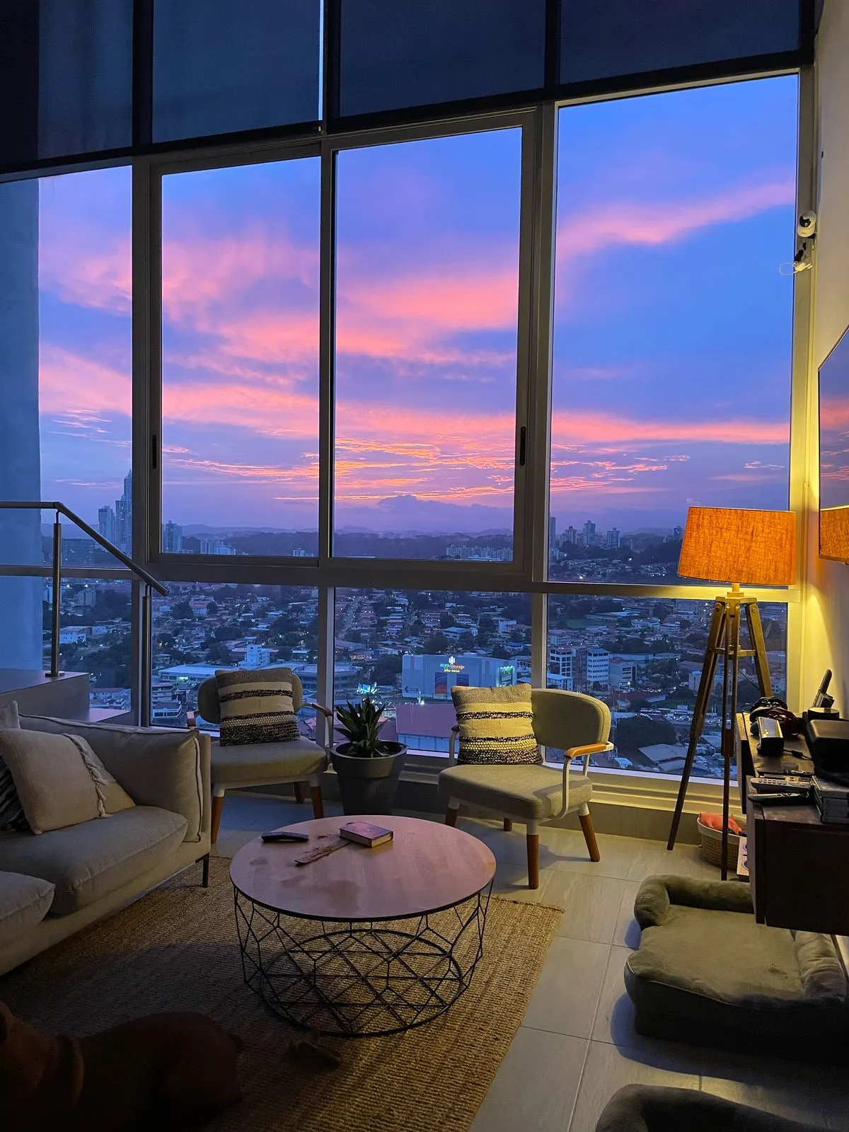 SE ALQUILA LOFT |PH LOMA VISTA | VIA ESPAÑA | AMOBLADO | 2 RECÁMARAS — foto 6