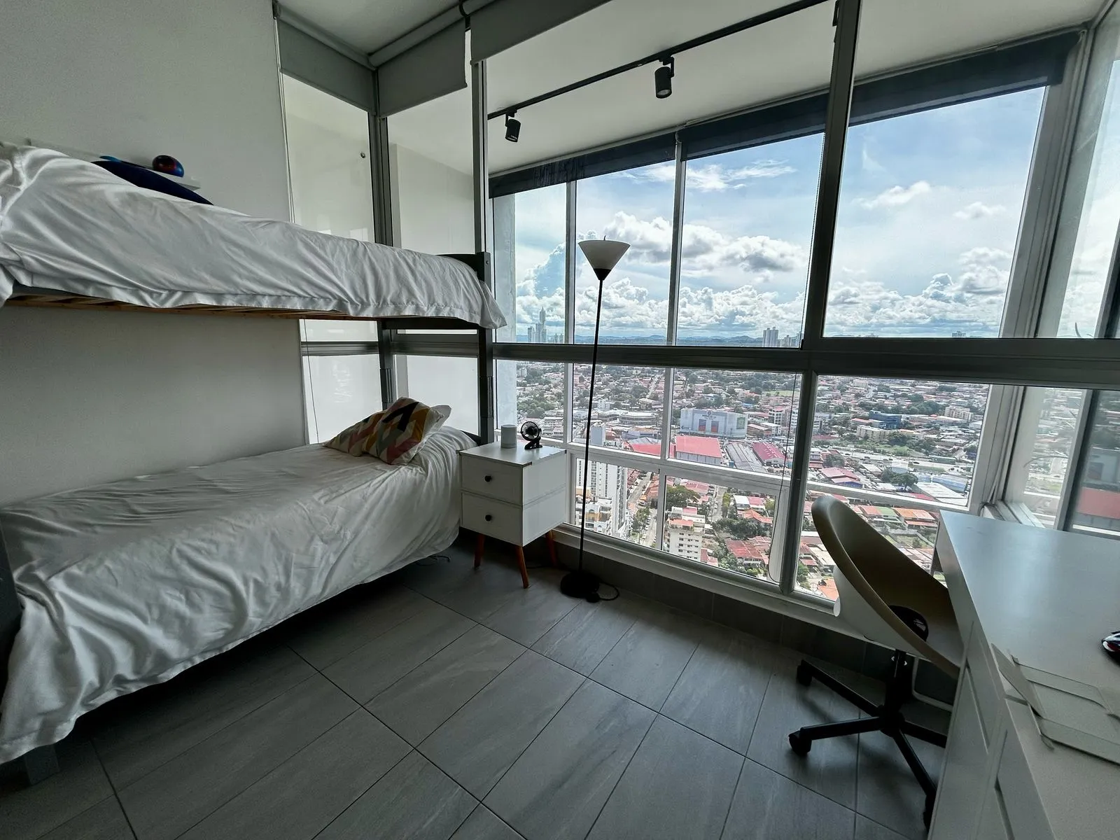 SE ALQUILA LOFT |PH LOMA VISTA | VIA ESPAÑA | AMOBLADO | 2 RECÁMARAS — foto 11