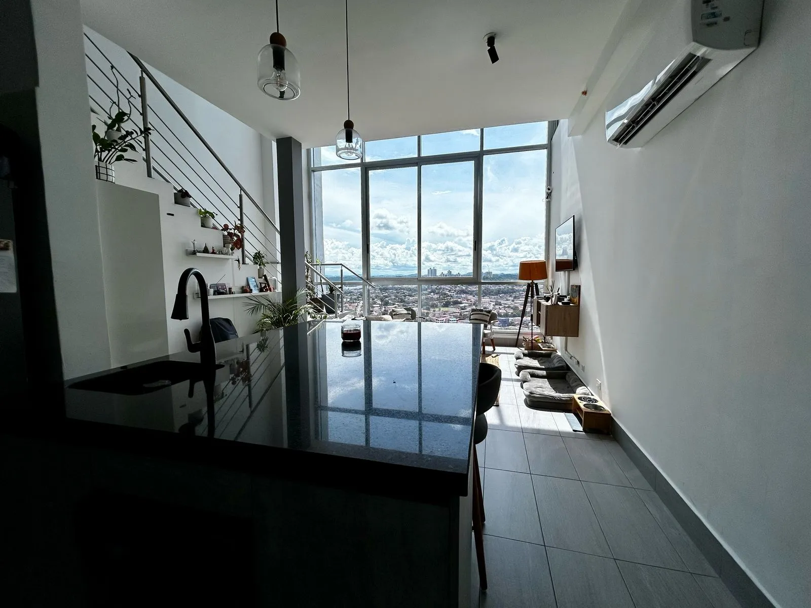 SE ALQUILA LOFT |PH LOMA VISTA | VIA ESPAÑA | AMOBLADO | 2 RECÁMARAS — foto 5