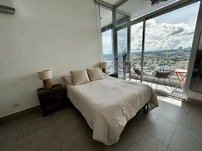 Miniatura 10