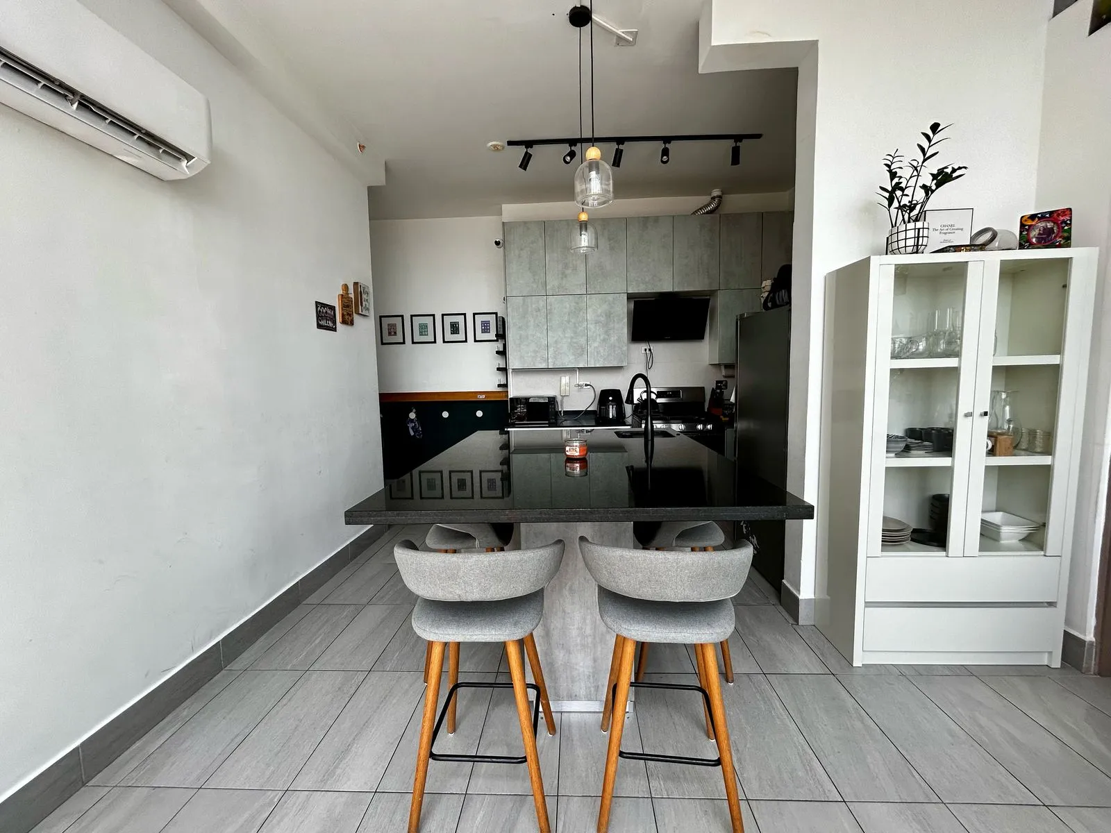 SE ALQUILA LOFT |PH LOMA VISTA | VIA ESPAÑA | AMOBLADO | 2 RECÁMARAS — foto 8