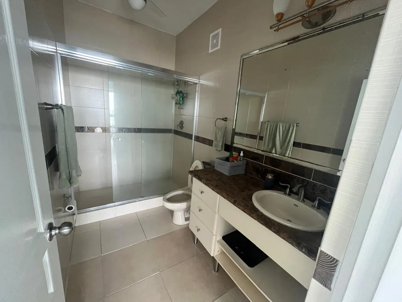 Apartamento Amoblado | Avenida Balboa - 17