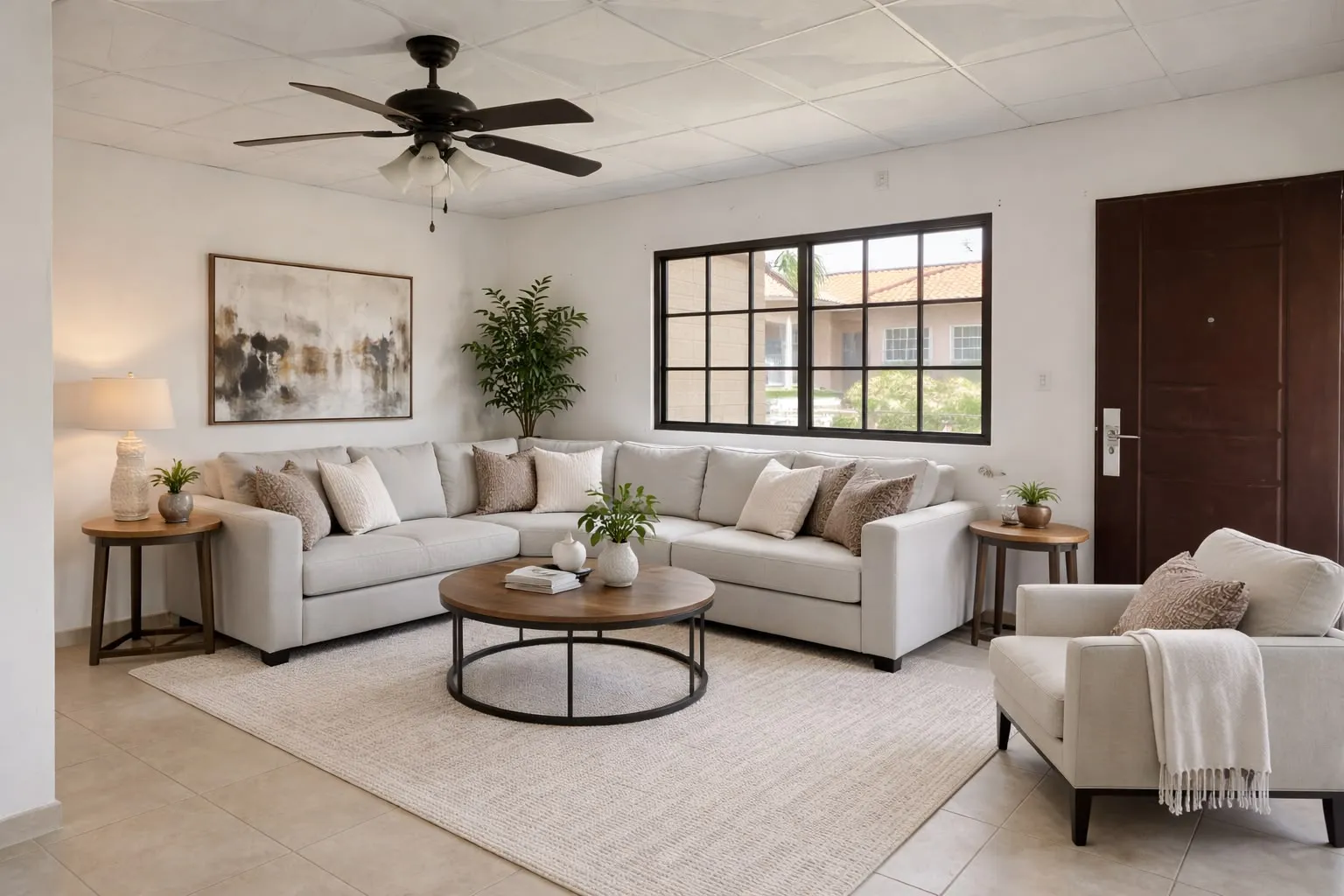 Se vende amplia hermosa casa céntrica, calle tranquila en Paseo del Rio, Penonome, Coclé — foto 3
