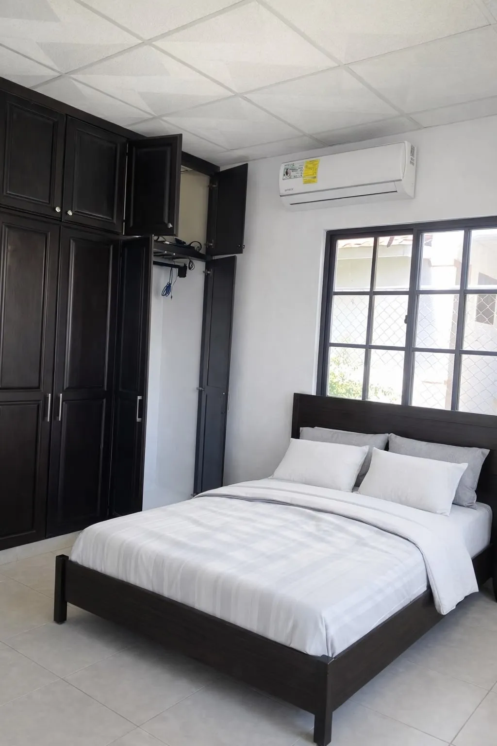 Se vende amplia hermosa casa céntrica, calle tranquila en Paseo del Rio, Penonome, Coclé — foto 4