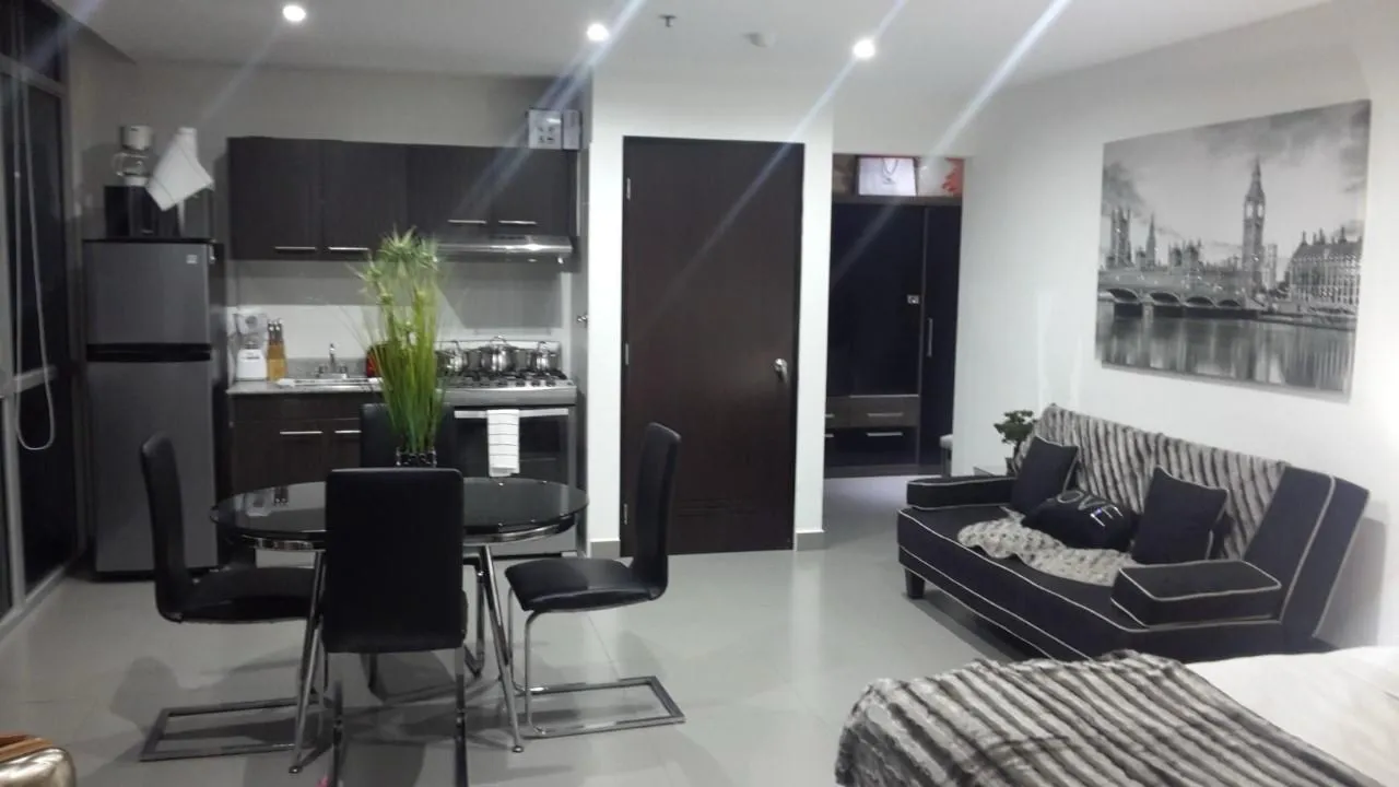 ALQUILER DE APARTAMENTO AMOBLADO EN BELLA VISTA — foto 2